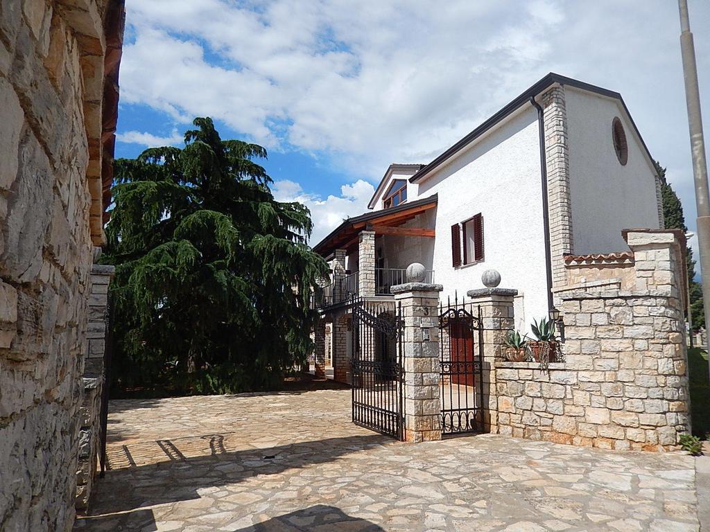 Apartments Brscic Porec Exterior photo