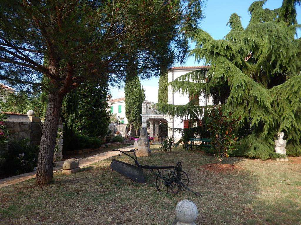 Apartments Brscic Porec Exterior photo